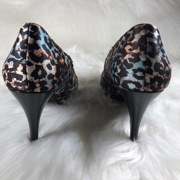 Sam & Libby Blue Brown Leopard Print High Heels - Picture 2 of 8